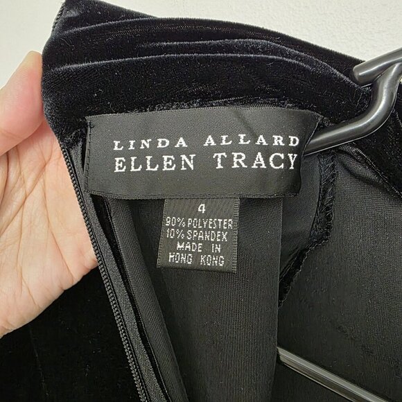 Linda Allard Ellen Tracy Women's Black Velvet Dress Size 4 - Picture 4 of 6